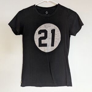 Steel City x The Clemente Museum Roberto Clemente #21 Black Graphic Tee - XS